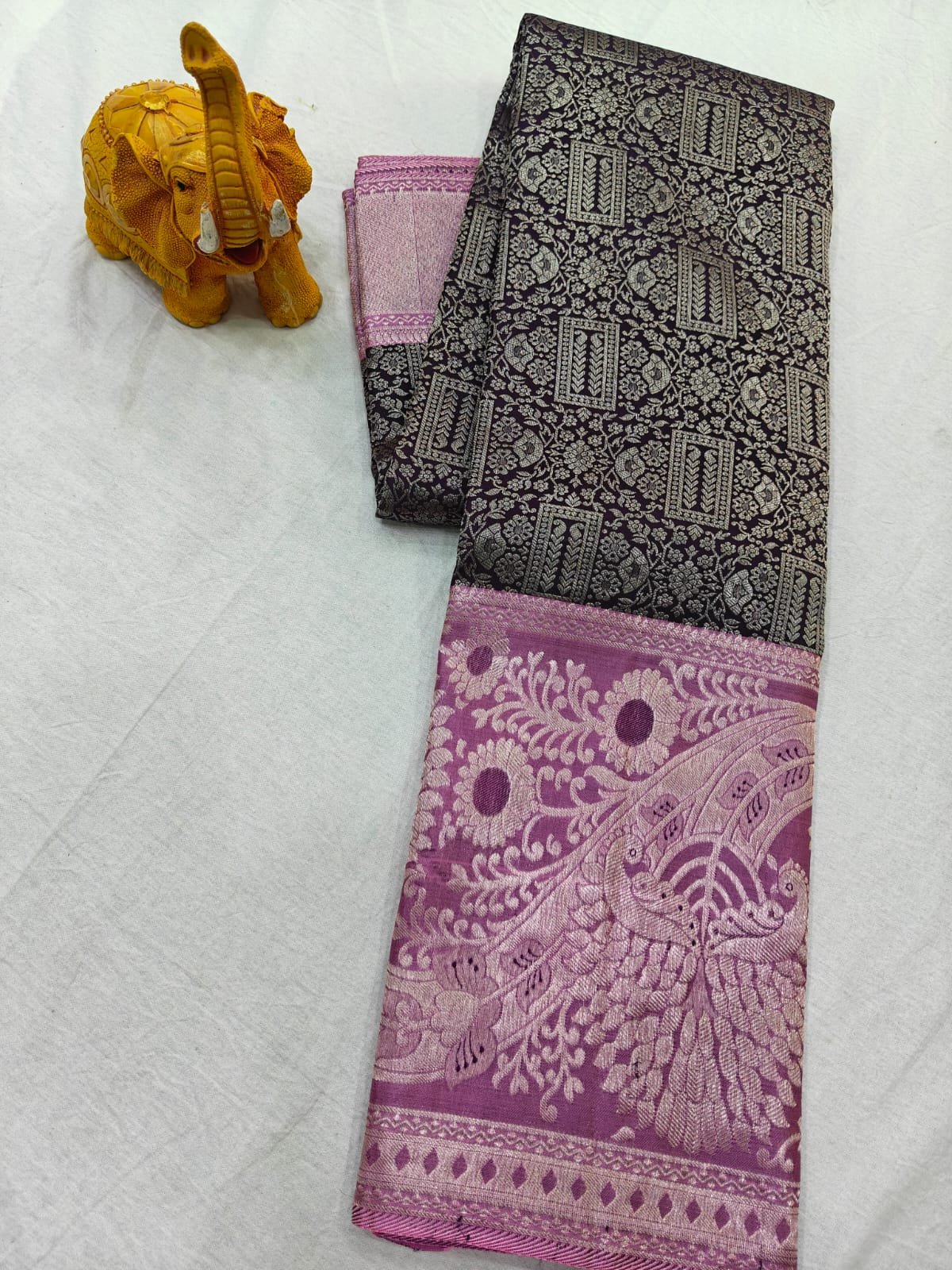 Kanchi pattu Brocket saree Alt